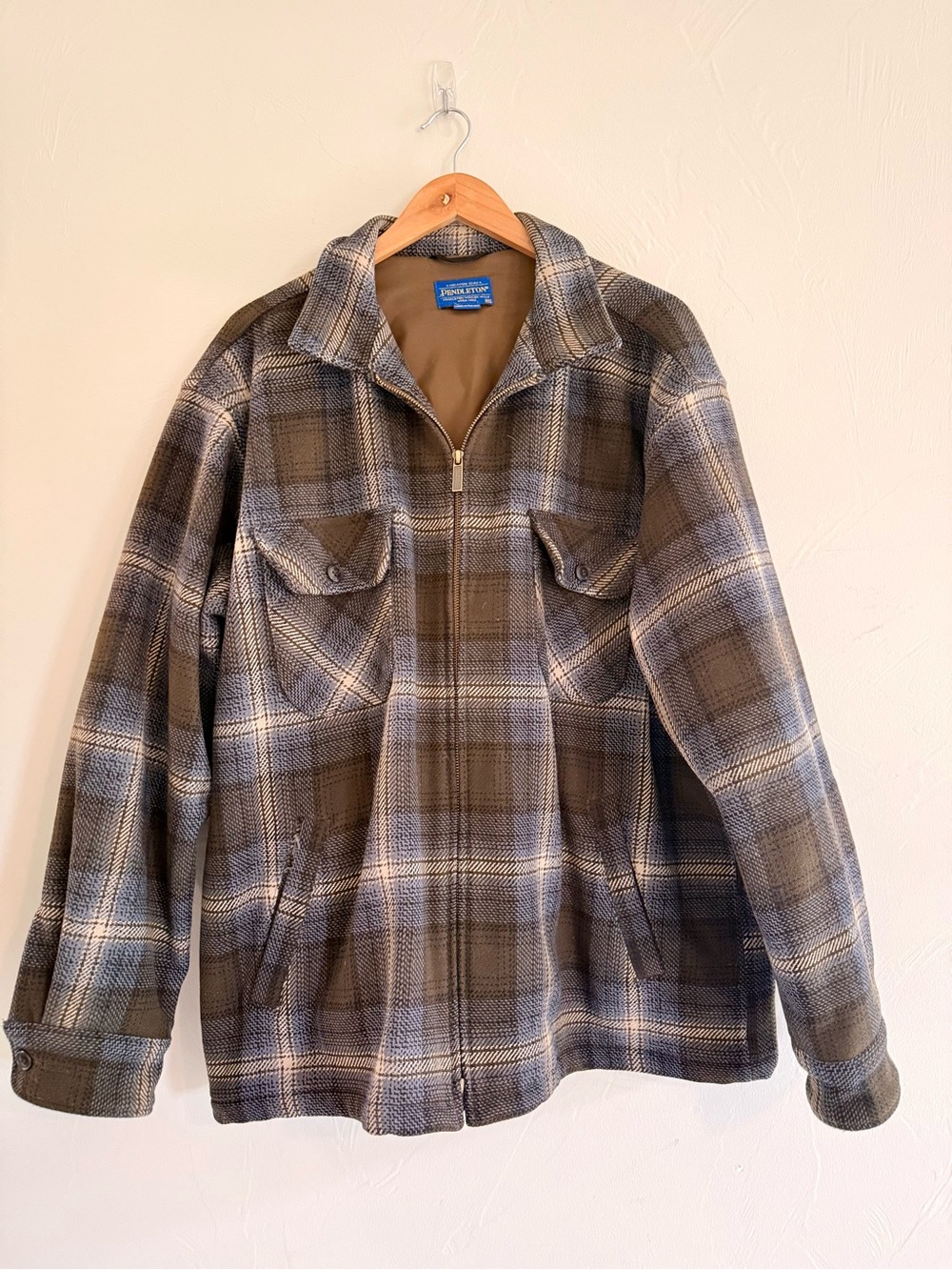 Pendleton Men’s Wool Plaid Thinsulate Shirt Jacket Zip Front